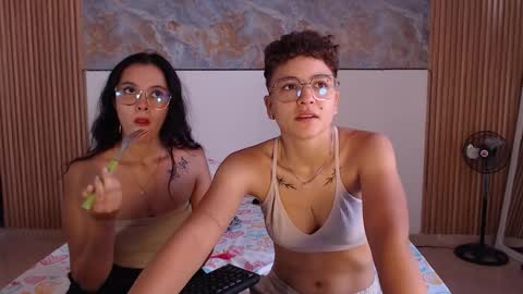 Snapshot of antonia_franco chatting on October 9, 2025, 2:37 pm Antonia online show from October 9, 2025, 2:37 pm