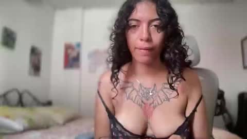 Antonia online show from February 9, 2026, 7:07 pm