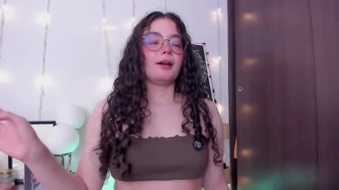 Antonia online show from October 30, 2025, 2:13 am