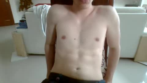 Snapshot of antonio_ricci chatting on February 20, 2025, 10:48 pm antonio_ricci online show from February 20, 2025, 10:48 pm