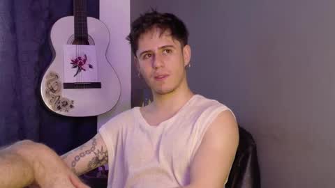 antonnello_ online show from March 23, 2026, 4:22 pm