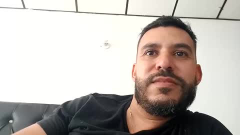 Snapshot of antony_gar chatting on March 5, 2025, 4:35 pm Antony online show from March 5, 2025, 4:35 pm