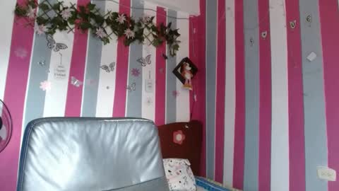 antony_hardx_ online show from September 23, 2025, 6:55 pm