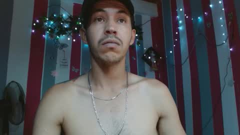 antony_hardx_ online show from September 30, 2025, 7:08 pm