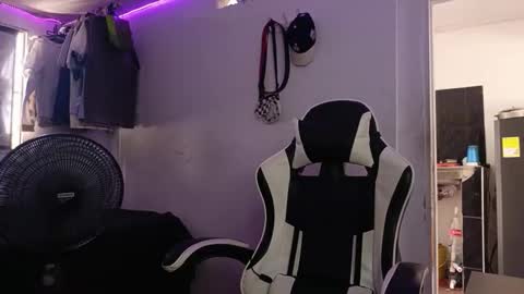 AnuarDHM online show from January 14, 2026, 4:56 pm