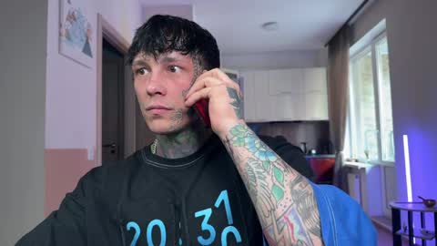 Tom online show from March 29, 2026, 7:08 am