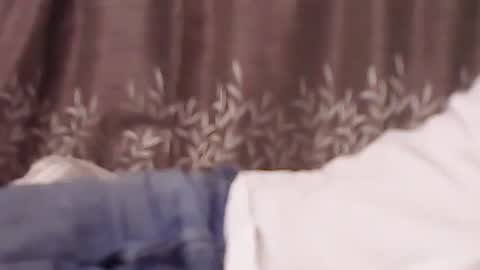 anupam373 online show from November 25, 2025, 6:08 pm