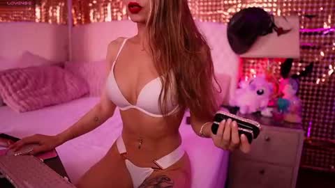 Snapshot of anya_sky_ chatting on July 10, 2026, 7:34 am anya_sky_ online show from July 10, 2026, 7:34 am