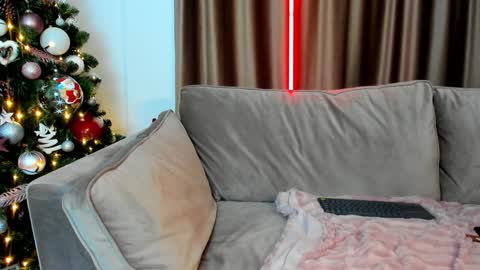 anyabrunette online show from December 9, 2024, 6:57 pm