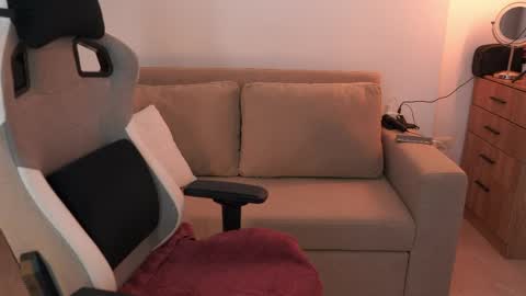 anya online show from March 24, 2026, 8:36 pm