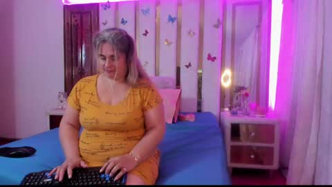 Snapshot of anyelamature chatting on May 30, 2026, 3:47 am Anyela online show from May 30, 2026, 3:47 am