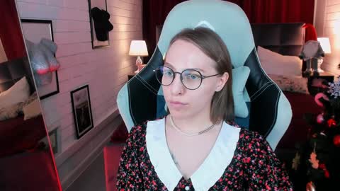 Snapshot of aphexqueen chatting on December 11, 2024, 4:09 pm APHEX QUEEN online show from December 11, 2024, 4:09 pm