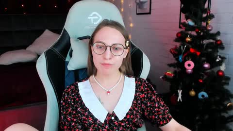 Snapshot of aphexqueen chatting on December 20, 2024, 8:23 pm APHEX QUEEN online show from December 20, 2024, 8:23 pm