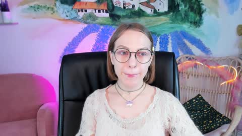 Snapshot of aphexqueen chatting on December 24, 2024, 12:11 pm APHEX QUEEN online show from December 24, 2024, 12:11 pm