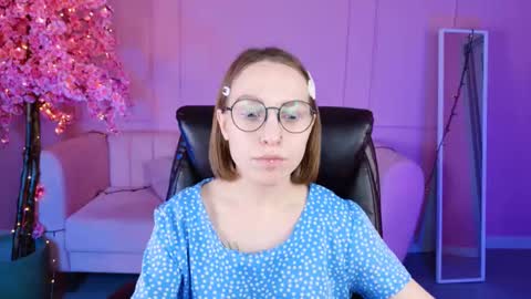 Snapshot of aphexqueen chatting on January 19, 2025, 1:12 pm APHEX QUEEN online show from January 19, 2025, 1:12 pm