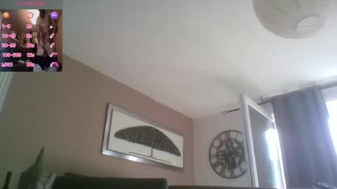 apollonfitx_69 online show from October 12, 2025, 12:48 pm