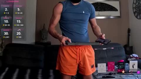 apollonfitx_69 online show from January 6, 2026, 8:40 am