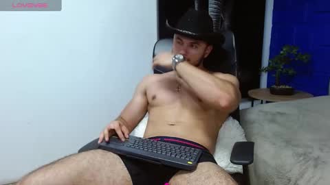 Apolo online show from February 28, 2025, 9:04 am