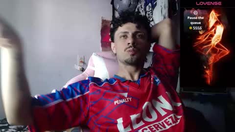 Snapshot of apolo_s chatting on February 2, 2026, 7:56 pm Andres online show from February 2, 2026, 7:56 pm