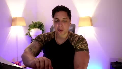Snapshot of appolo_allen chatting on April 30, 2026, 4:08 am insta appolo master online show from April 30, 2026, 4:08 am