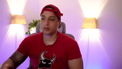 Snapshot of appolo_allen chatting on May 19, 2026, 9:43 pm insta appolo master online show from May 19, 2026, 9:43 pm
