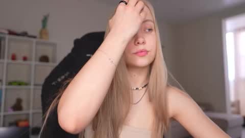  REYNA  next stream is 11h of Feb online show from March 22, 2026, 3:15 pm