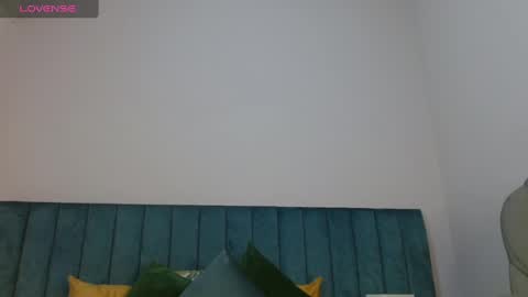 Snapshot of april__bunny chatting on December 24, 2024, 9:33 pm April Bunny online show from December 24, 2024, 9:33 pm
