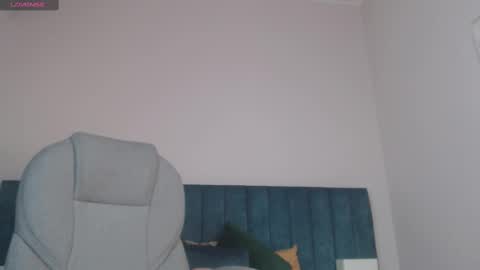 Snapshot of april__bunny chatting on September 9, 2025, 5:56 pm April Bunny online show from September 9, 2025, 5:56 pm