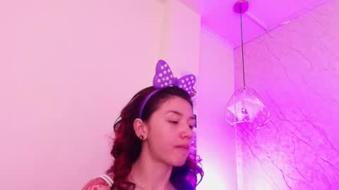   online show from October 16, 2025, 12:06 pm