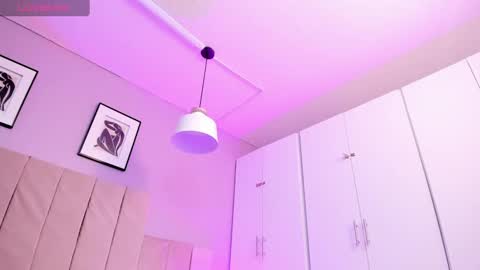 April online show from March 7, 2025, 11:51 am