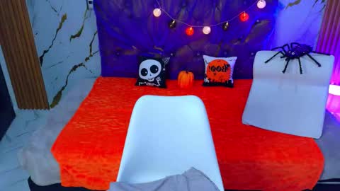 APRIL online show from October 10, 2025, 11:59 pm