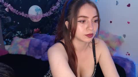 april_l6 online show from October 28, 2025, 12:14 am