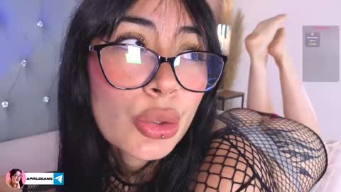 Cris online show from December 1, 2025, 1:05 pm