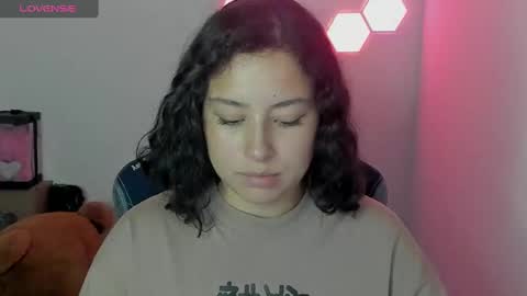 aqua emilly online show from December 11, 2024, 12:23 am