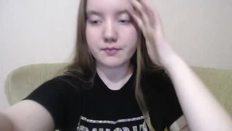 Snapshot of aquanarmin chatting on September 27, 2025, 2:11 pm Josefin online show from September 27, 2025, 2:11 pm