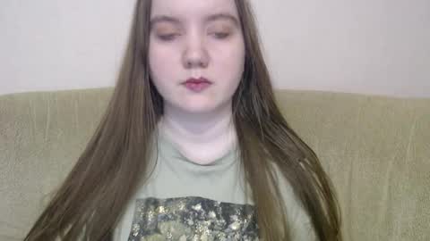 Josefin online show from January 13, 2026, 6:18 am