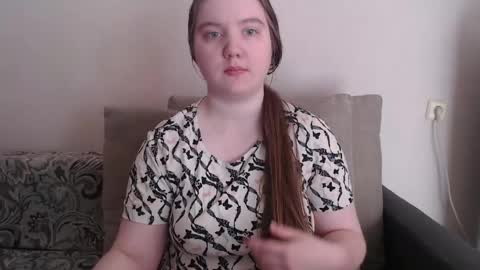 Snapshot of aquanarmin chatting on May 4, 2026, 2:18 am Josefin online show from May 4, 2026, 2:18 am