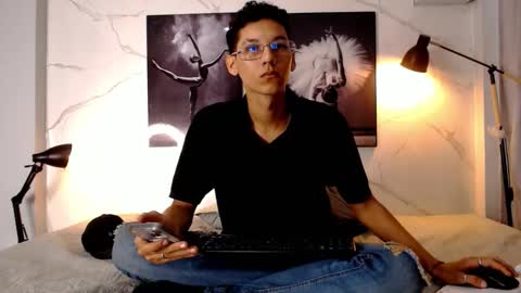 Snapshot of aquarius_xxx chatting on October 16, 2025, 11:55 am aquarius_xxx online show from October 16, 2025, 11:55 am