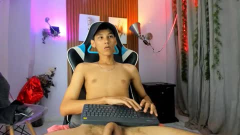 Snapshot of aquarius_xxx chatting on October 22, 2025, 11:43 am aquarius_xxx online show from October 22, 2025, 11:43 am