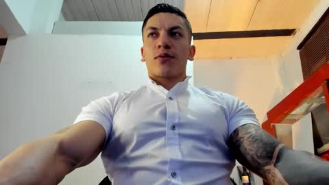 Jonathan online show from October 3, 2025, 8:17 pm