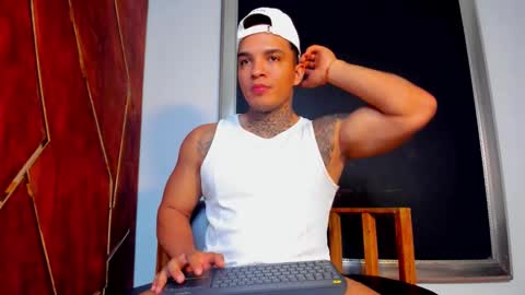 AquilesElpapi online show from October 31, 2025, 5:30 am