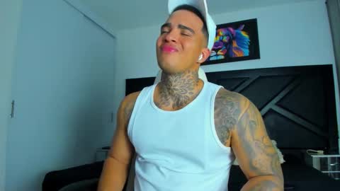 AquilesElpapi online show from November 13, 2025, 1:04 am