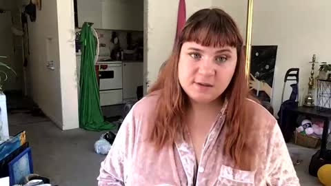 BustyPrincessLeila online show from May 16, 2026, 7:34 pm