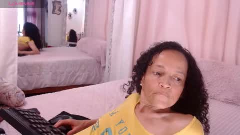 Snapshot of arabiel chatting on January 24, 2025, 9:37 pm Nadia Cyel online show from January 24, 2025, 9:37 pm