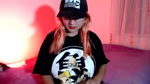 Snapshot of aradiax chatting on December 4, 2024, 10:41 pm Miss Aradia online show from December 4, 2024, 10:41 pm