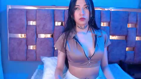 Snapshot of aranza_lov chatting on December 18, 2025, 3:34 am Aranza. online show from December 18, 2025, 3:34 am