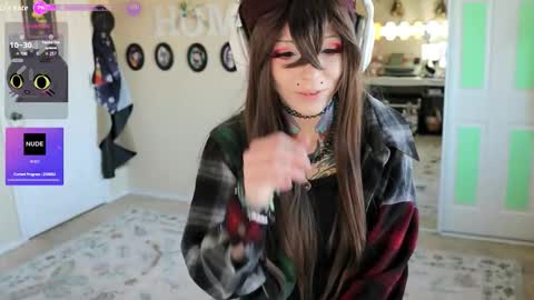 Snapshot of archancel chatting on November 10, 2025, 3:55 pm Archancel online show from November 10, 2025, 3:55 pm