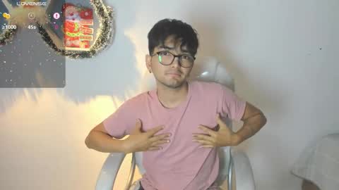 Archie online show from December 20, 2025, 12:01 pm