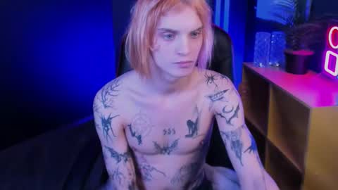 archiehali online show from September 17, 2025, 8:32 pm