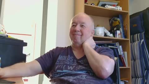 Snapshot of arcticman44 chatting on February 11, 2025, 11:54 am arcticman44 online show from February 11, 2025, 11:54 am